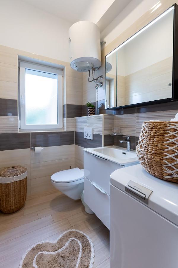 Stylish Apartment Mediterraneo Poreč Eksteriør billede